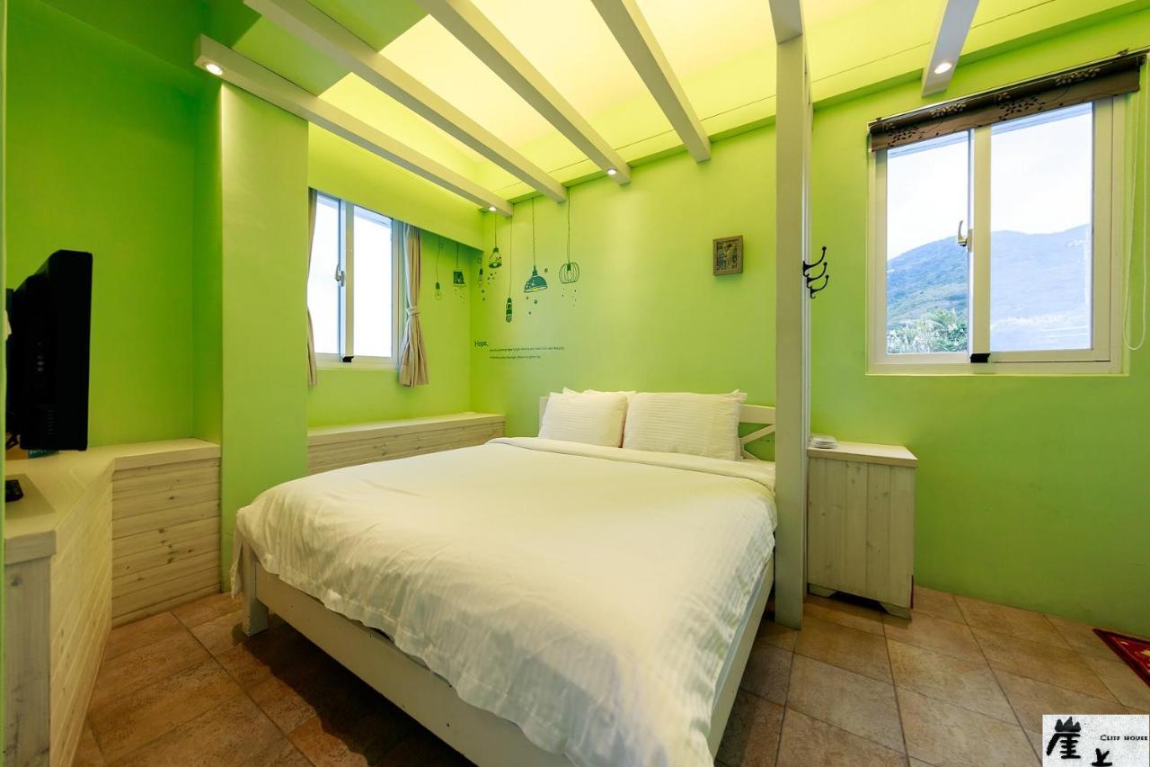 崖上民宿 Cliff House B&B Fengbin Eksteriør billede