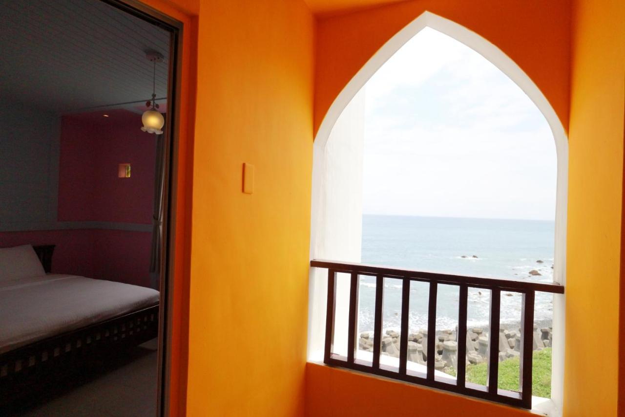崖上民宿 Cliff House B&B Fengbin Eksteriør billede